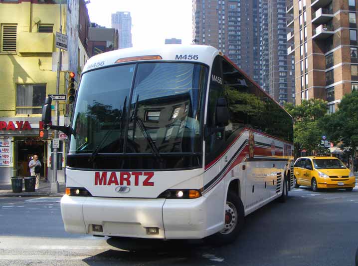 Martz MCI J4500 M456